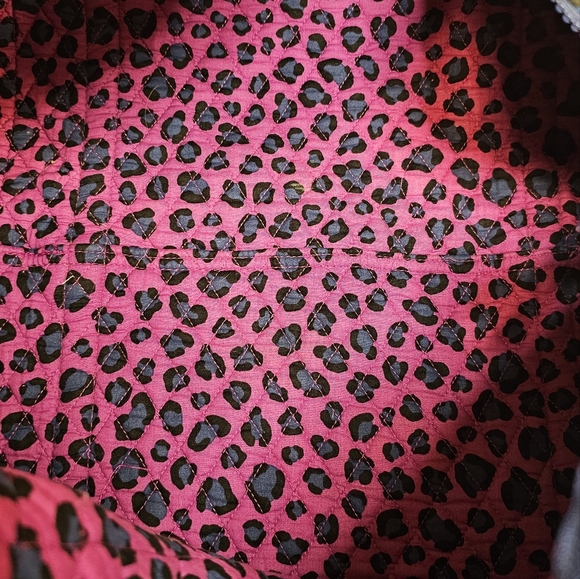 Vera Bradley Women's Large Duffel Heather Duffel Bag - Picture 10 of 14